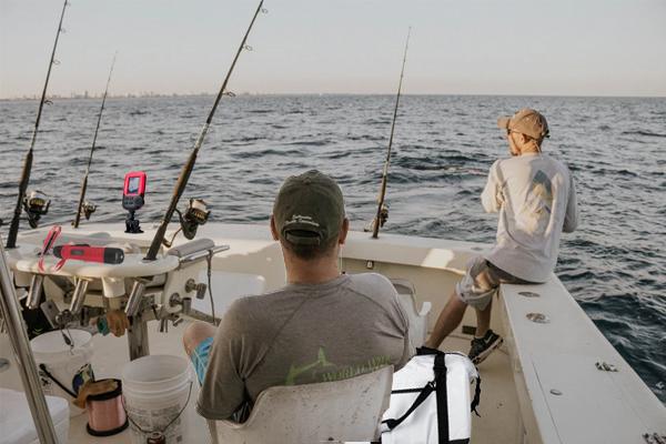 Right Fish Finder and Depth Sounder Technology – HawkEye® Electronics