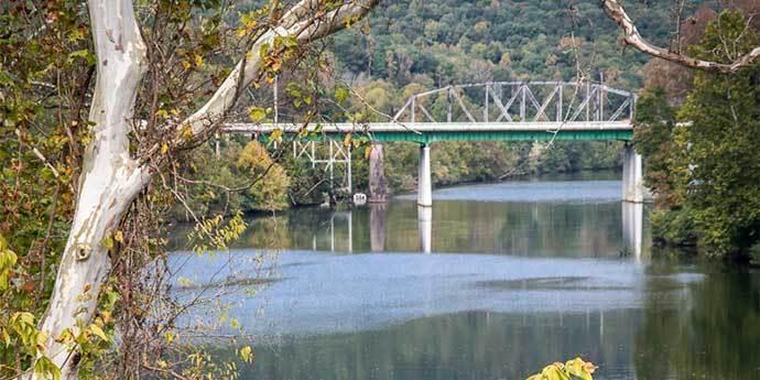 Fishing on a Tennessee River