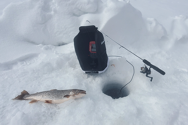 How to Use the FishPod 5X and FishTrax 1C for Ice Fishing